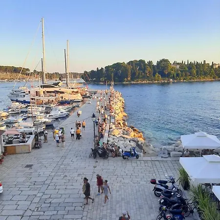 Molo Grande - Sea View Apartment Rovinj Exterior photo